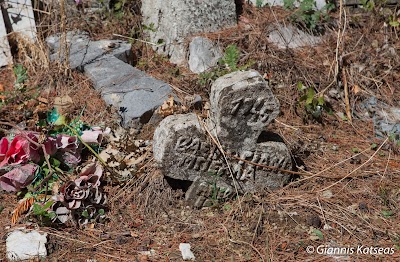 Κοιμητηριακος Ναος Υπαπαντη του Κυριου