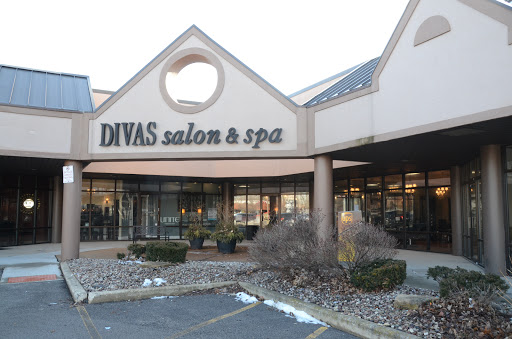 Divas Salon & Spa - Thumbnail