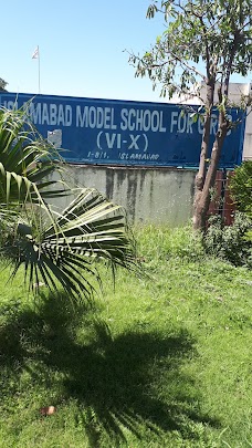 FG Junior Model School Islamabad Street 15