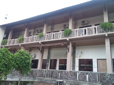Photos of Raya Resort Hotel