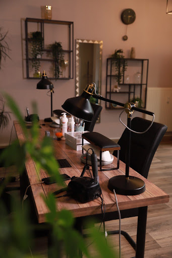 Beauty-Salon „Sekt“ - Magdeburg - Thumbnail