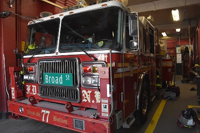 FDNY Engine 153/Ladder 77