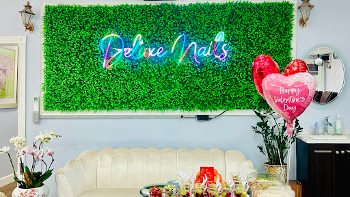 Deluxe Nails - Visual