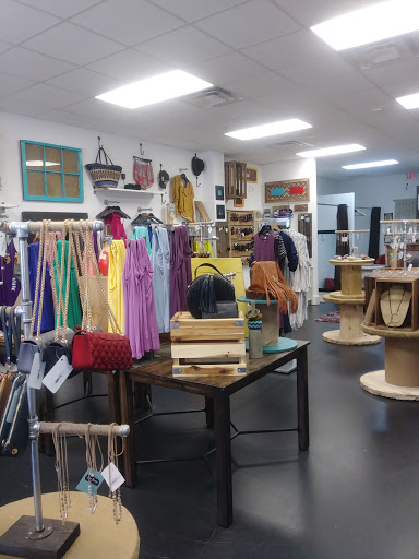 GLAM avenue Boutique Gallery - United States