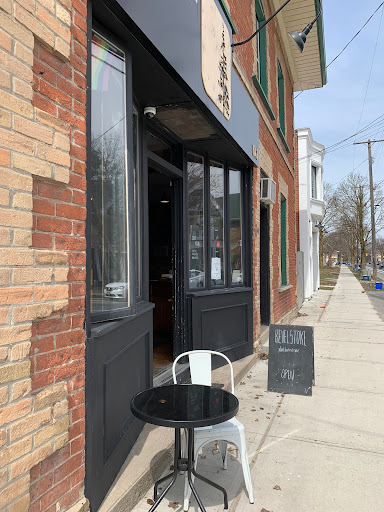 Revelstoke Café - Thumbnail