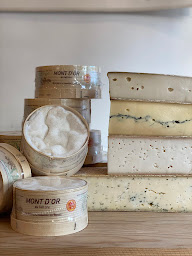 Photo n°19 de L'ordonnance à Lisieux (Cave à vins)