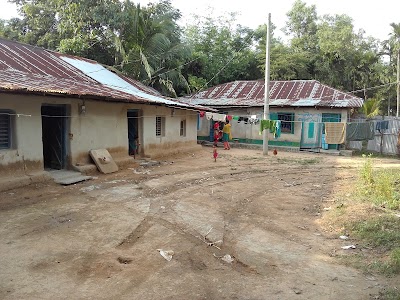 Photos of Sultan Sowdagor Bari