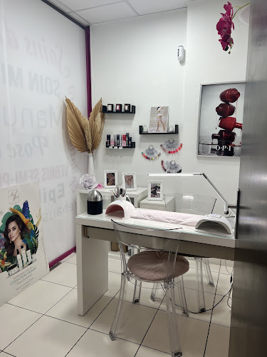 Numéro de téléphone de L'essens Beauté -institut de beauté -Villeneuve d'Ascq