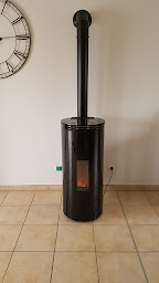 Photo n°13 de Bresard EIRL à Annoire (Usine de panneaux solaires photovoltaïques)