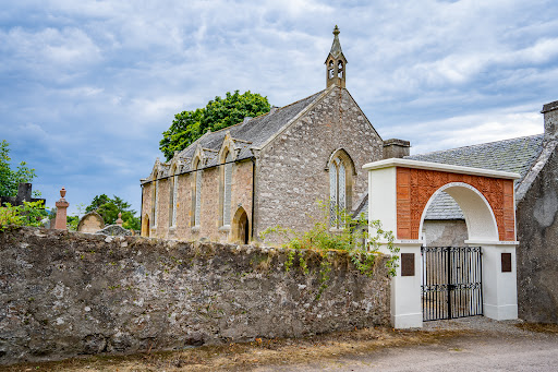 Dores Parish Churchyard - Thumbnail