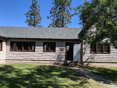 Siskiyou Smokejumper Base Museum