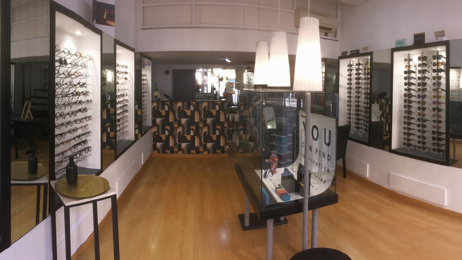 L'Opticien - photo 1