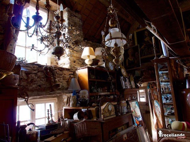 Brocante et Dépôt Vente de La Roche