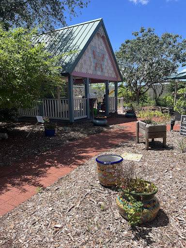 Fruitville Library - Visual