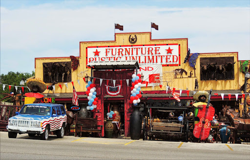 Rustic Unlimited - Visual
