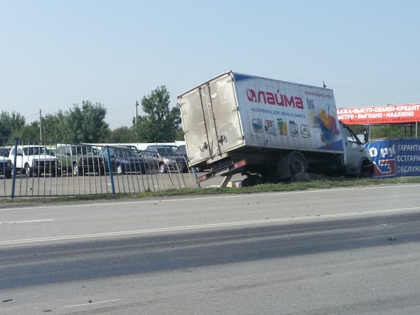 плаза моторс шахты. советская 235 шахты. рекламный щит 3х6. дачная 289 а. эксперт моторс шахты.