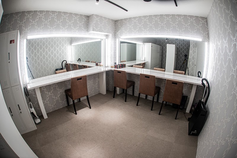 鹿児島 キャバクラ EMIRAI エミライ