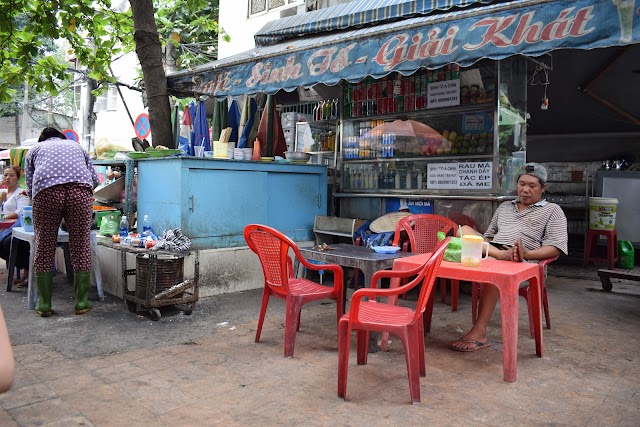 The Lunch Lady (Nguyen Thi Thanh)