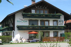 Haus Moni image