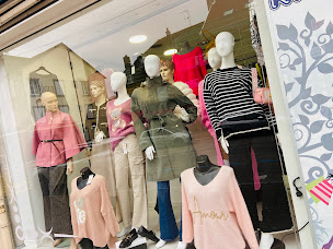 Photo n°3 de KIk MODE à Lure (Magasin de vêtements)