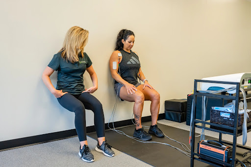 Phoenix Pain and Posture Clinic Gallery - United States