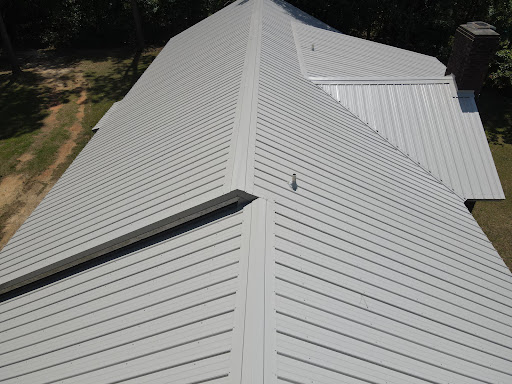 Helen’s Vinyl Siding & Roofing - Thumbnail
