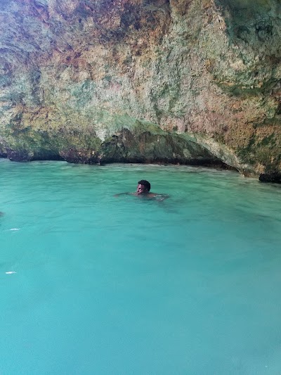 Photos of Blue Hole Mineral Spring | Jamaica