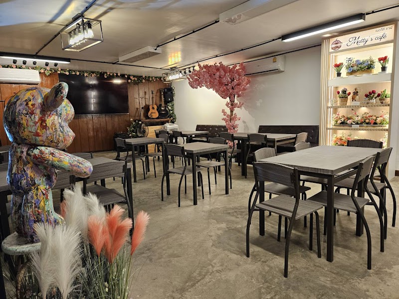 Matty's Cafe — photo 19