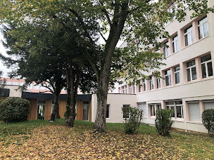 Photo n°2 de Lycée général privé Notre-Dame à Dijon (École privée)