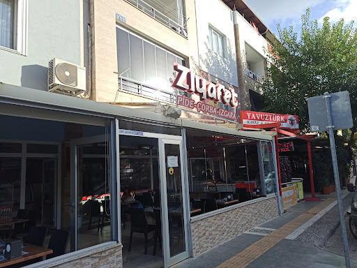 Ziyafet pide yemek ve ızgara