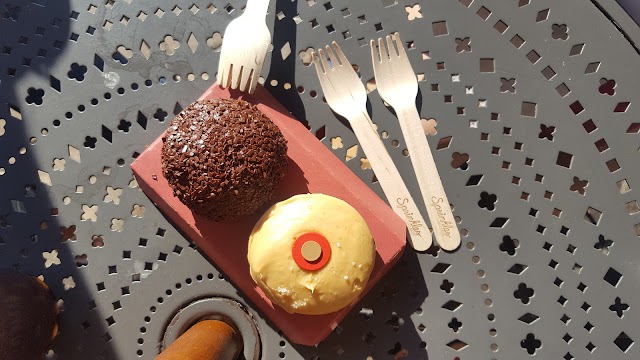 Sprinkles Cupcakes