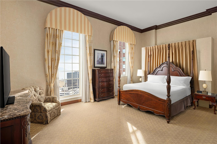 Hilton Fort Worth by null