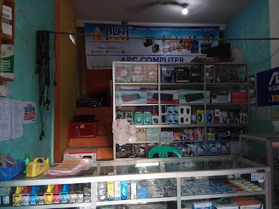 Photos of Gudang Kayu Bangunan