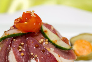 Photo n°14 de RIVIÈRE TARTARIN - Charcutier- traiteur Mickaël DELOGÉ à Châtellerault (Traiteur)