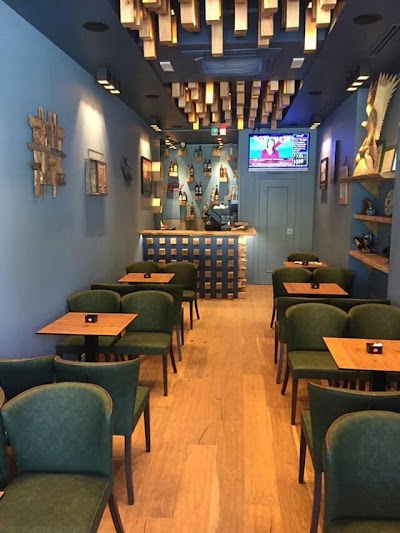 Photos of Jugi Bar & Caf&eacute;
