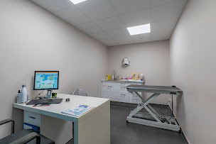 Photo n°4 de Clinique Vétérinaire des Vallons - Saint-Jean-de-Soudain - Sevetys à Saint-Jean-de-Soudain (Vétérinaire)