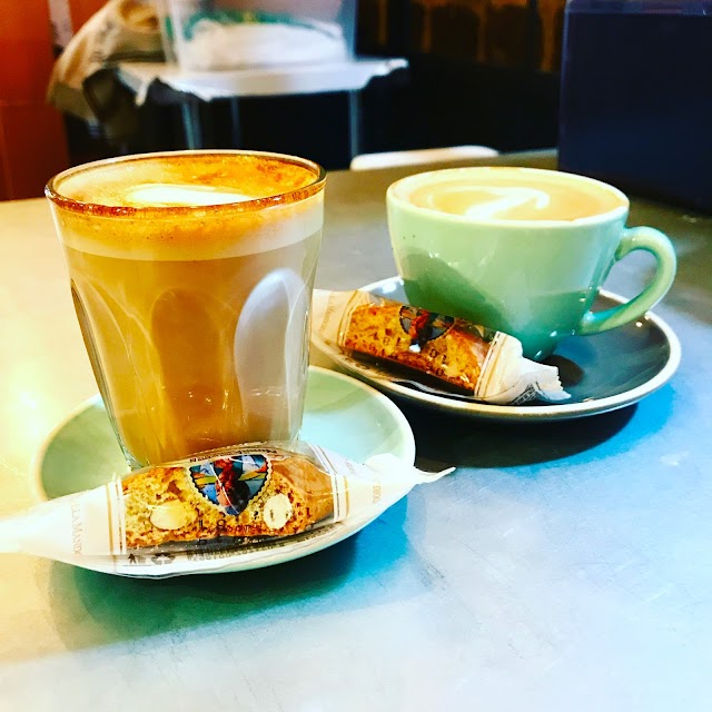 Cafe via Berri