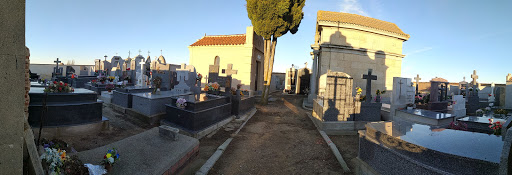 Cementerio católico de Villar de Gallimazo - Thumbnail