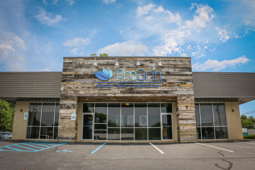 ProGrin Dental of Woodruff - Thumbnail
