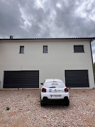 Photo n°28 de Abatis France Expert Rénovateur K-Line à Rouffiac-Tolosan (Magasin de stores et de rideaux)