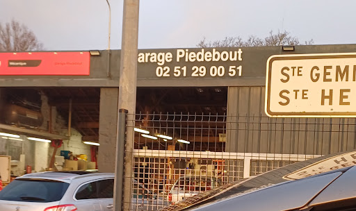 Garage Piedebout - Motrio - Thumbnail