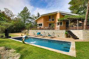 Photo n°6 de Aquilus Piscines et Spas Vichy à Bellerive-sur-Allier (Société de construction de piscine)