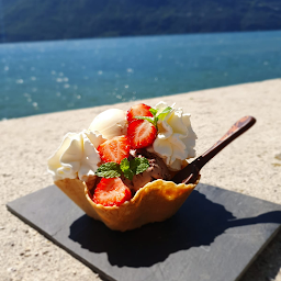 Photo n°104 de Chalet chez Mimi's restaurant au bord du lac à Aix-les-Bains (Restaurant)