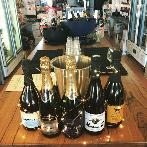 Village Vineyard Fine Booze - Thumbnail