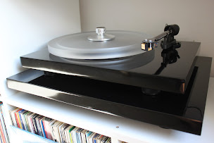 Photo n°7 de Hifi Vidéo Premium à Dompierre-sur-Yon (Magasin)