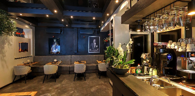 http://www.restaurantblackolive.nl/