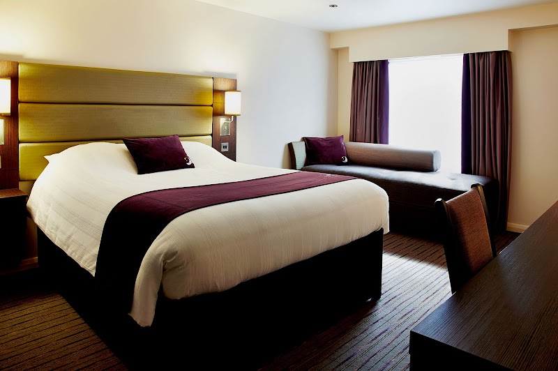 Premier Inn Sevenoaks hotel photo 2