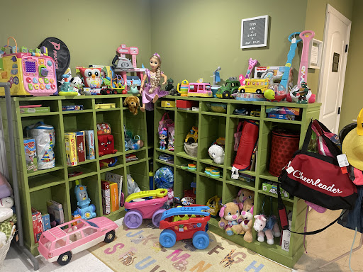 Jane and Bobbie's Childrens Consignment Boutique, LLC Gallery - United States