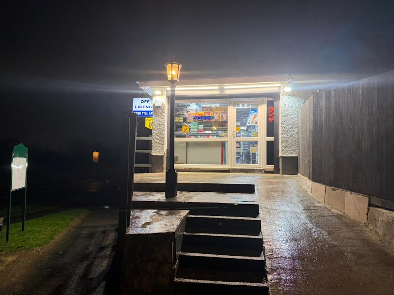 Spring Field Stores photo 3