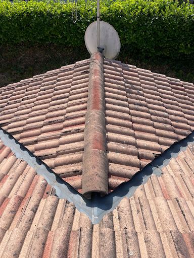 Photo de EJ pro - Couvreur à Casseneuil (47440)